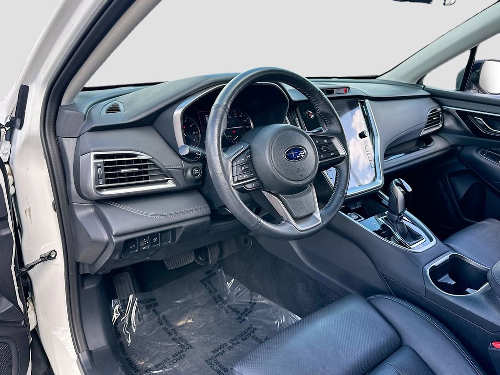 Used 2023 Subaru Outback Limited image 9