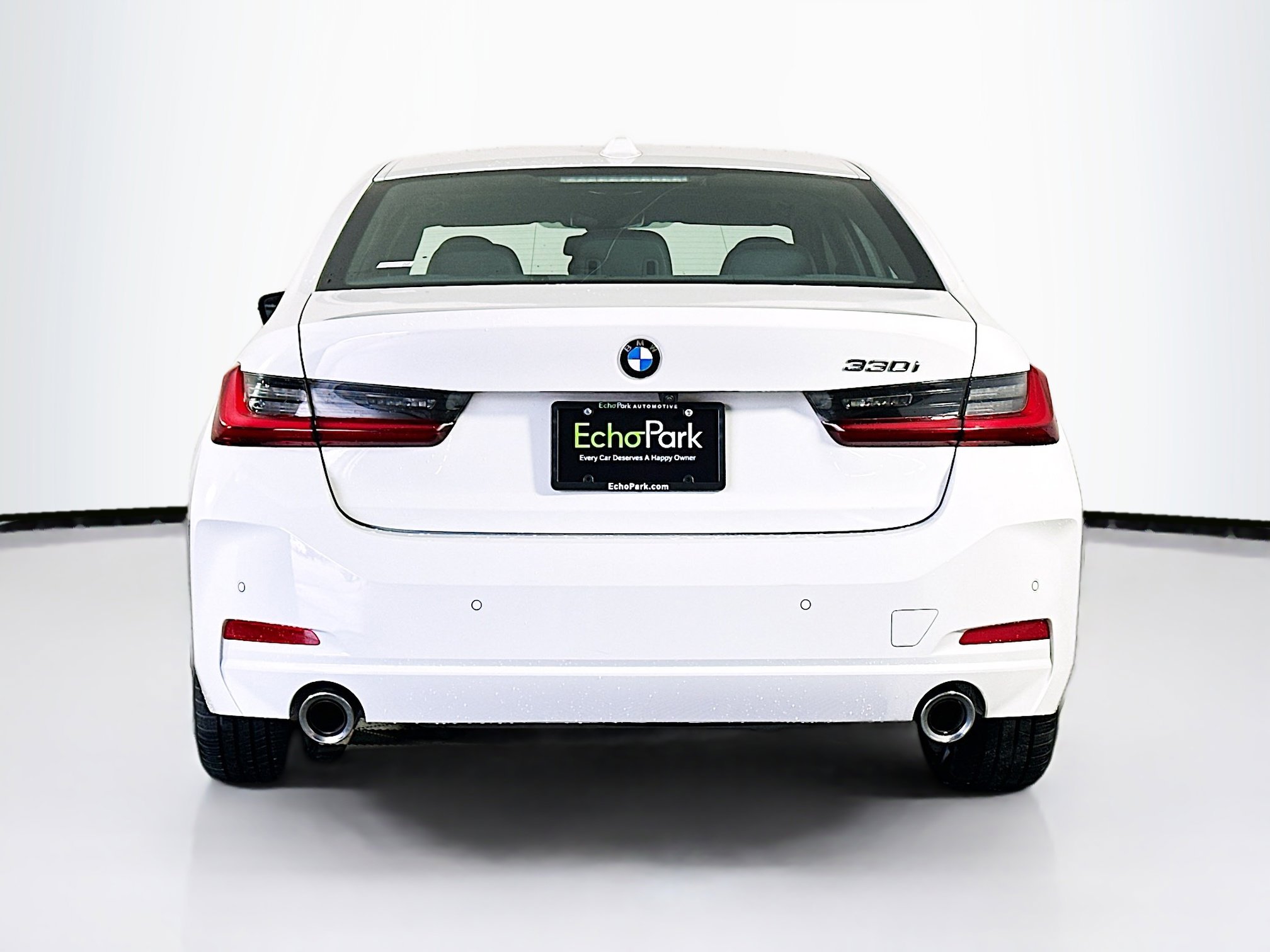 Used 2025 BMW 330i Sedan image 7