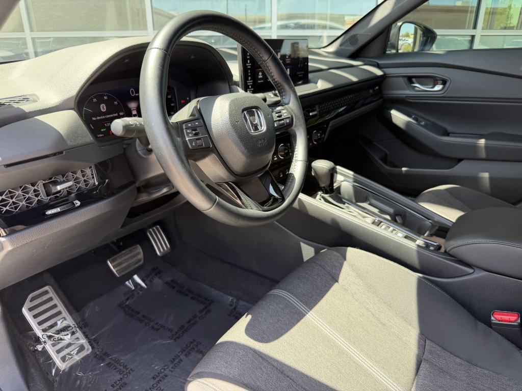 Used 2024 Honda Accord Sport image 30