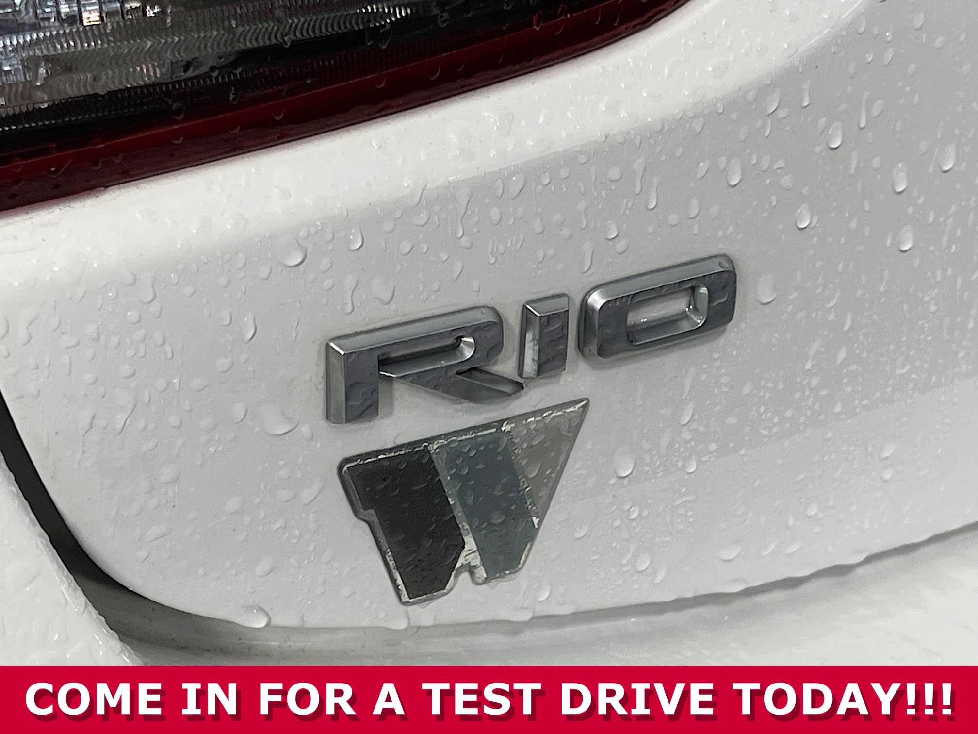 Used 2023 Kia Rio LX image 30