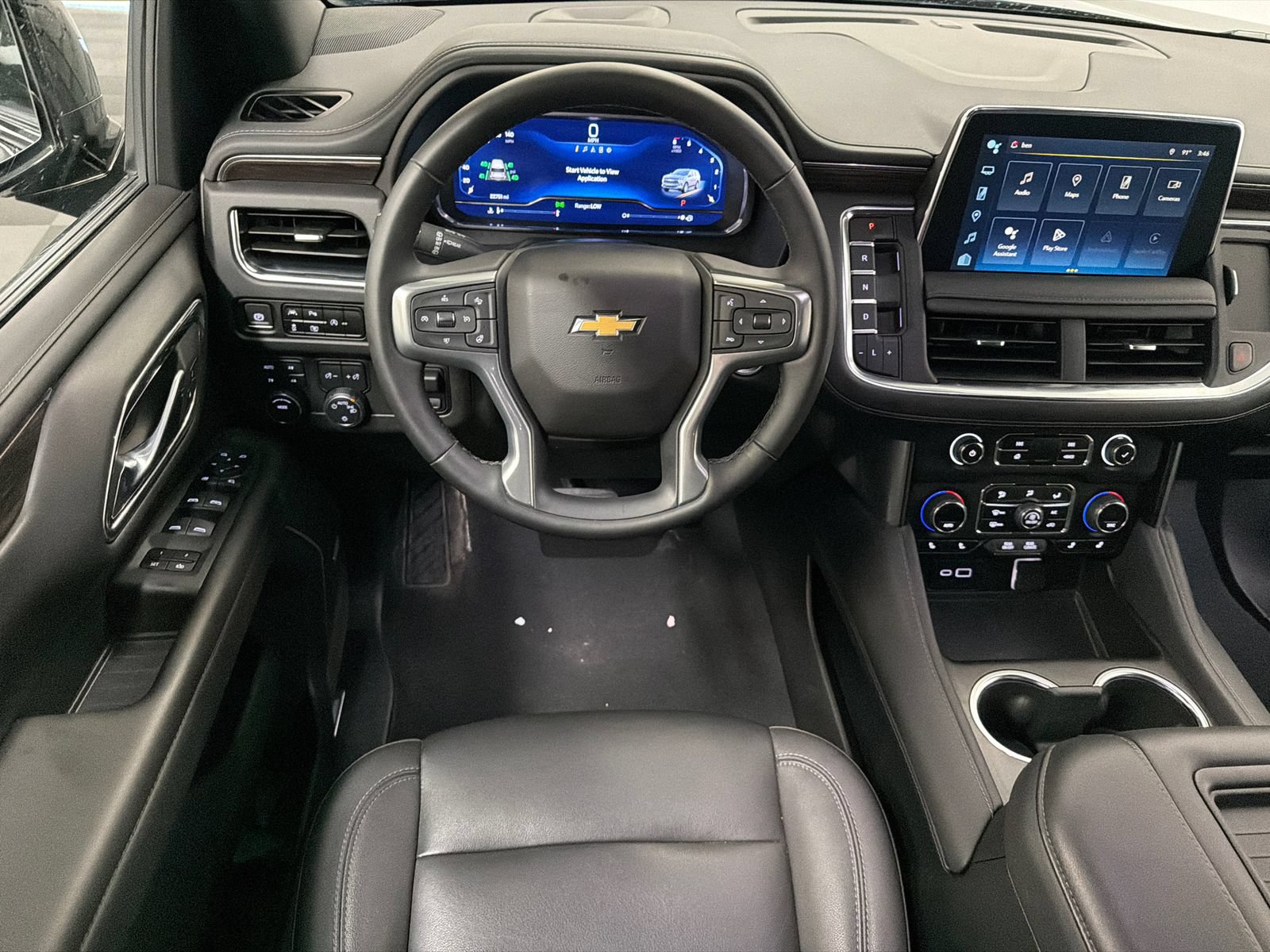 Used 2024 Chevrolet Tahoe LT w/ Luxury Package AWD/4WD image 24