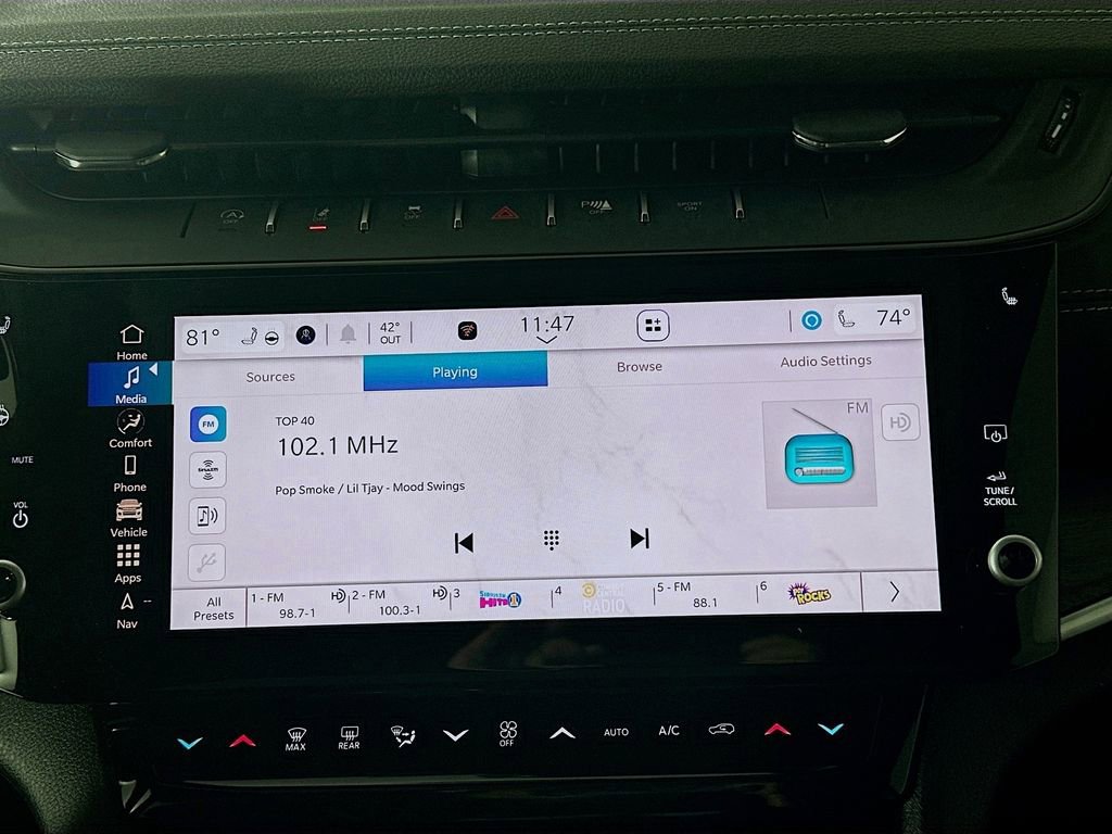 New 2026 Jeep Grand Cherokee Limited w/ Limited Altitude Package RWD image 13