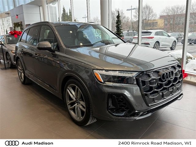 New 2026 Audi Q7 3.0T Prestige