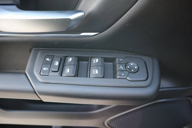 New 2026 RAM 1500 4x4 Crew Cab image 8