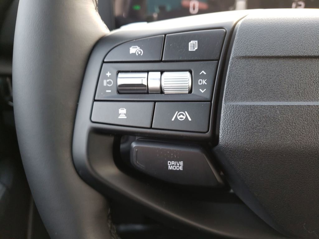 New 2026 Kia Sportage EX w/ EX Panoramic Sunroof Package image 14