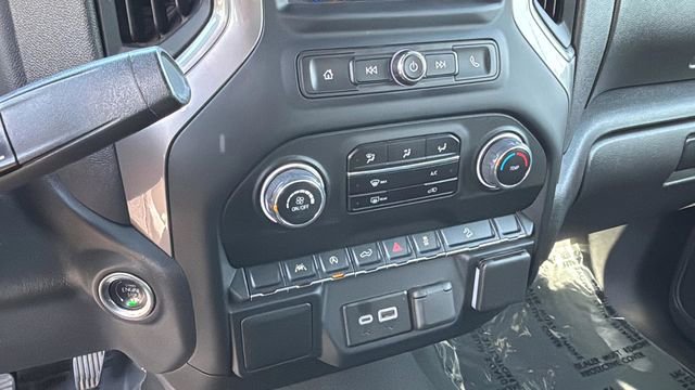 Used 2024 Chevrolet Silverado 1500 Custom Trail Boss w/ LPO, Dark Essentials Package image 30