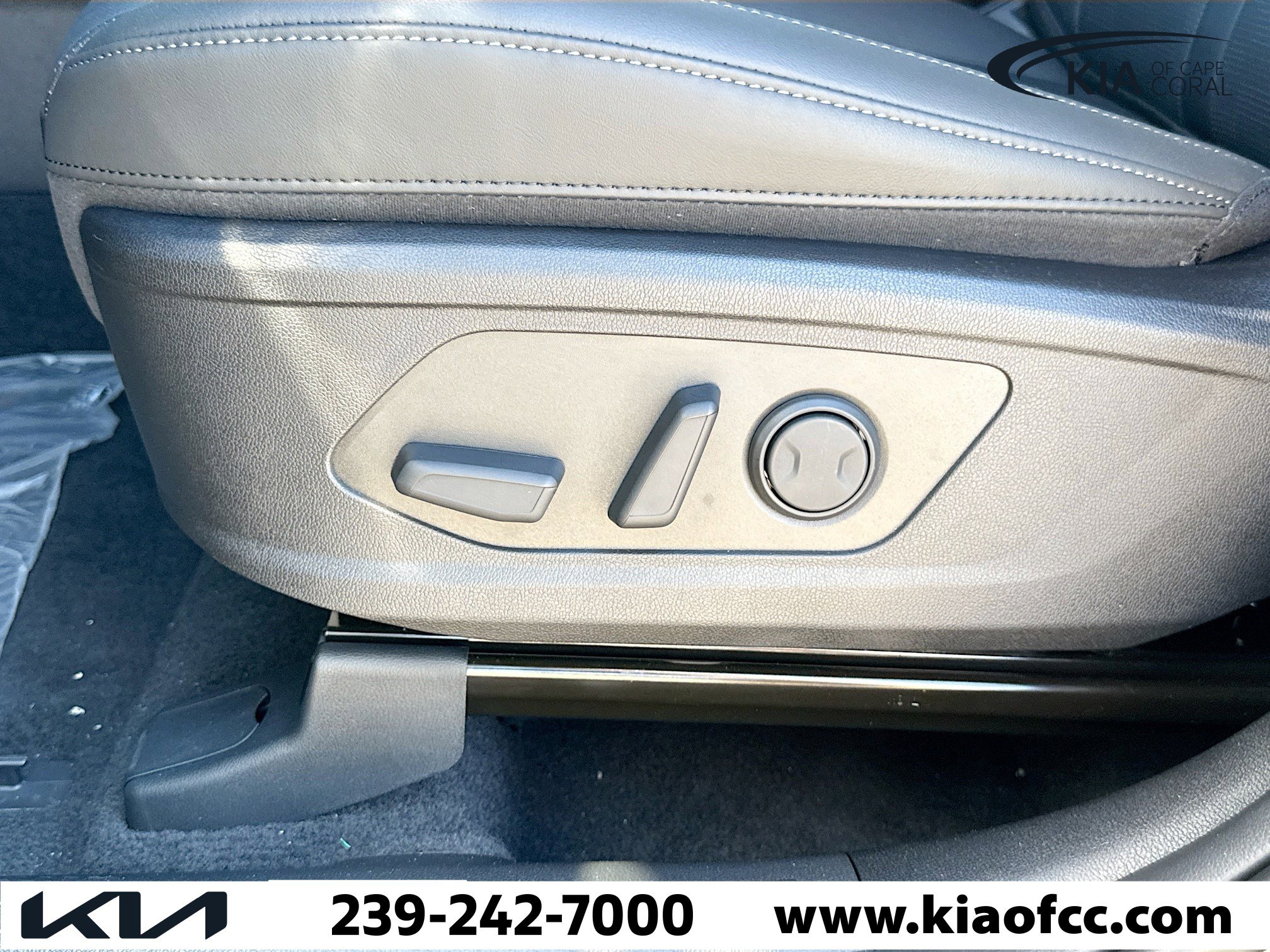 New 2026 Kia Sorento S image 20