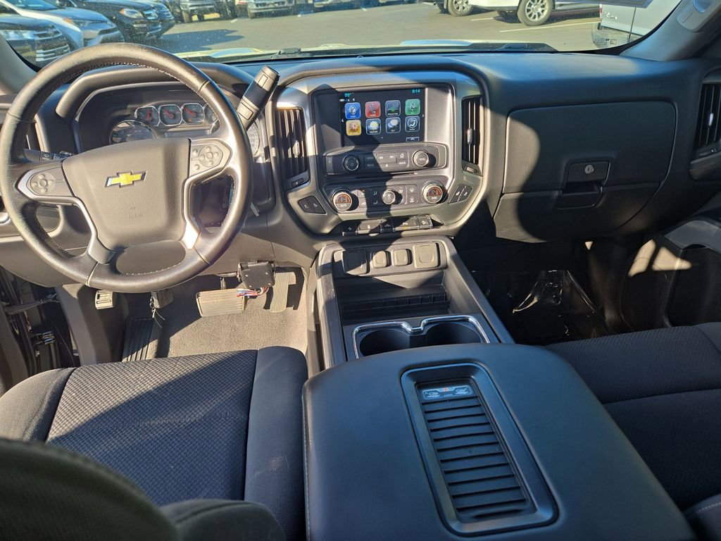 Used 2018 Chevrolet Silverado 1500 LT w/ LPO, Black Pack AWD/4WD image 36