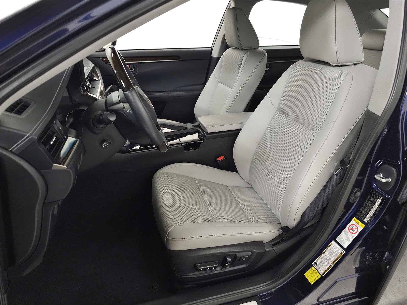 Used 2018 Lexus ES 350 w/ Navigation System Package FWD image 13