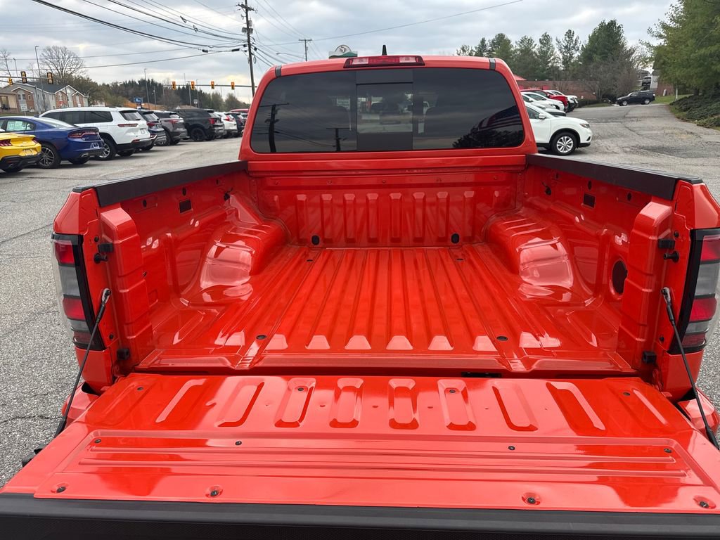 Certified 2025 Nissan Frontier PRO-4X image 24
