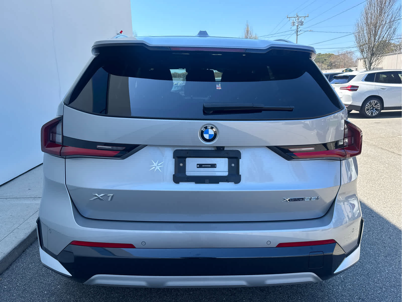 Used 2024 BMW X1 xDrive28i w/ Convenience Package AWD/4WD image 8
