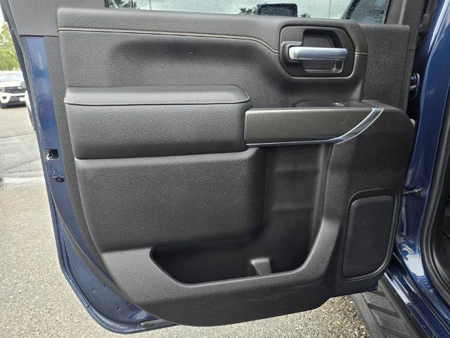 Used 2022 GMC Sierra 2500 AT4 w/ AT4 Premium Plus Package image 23