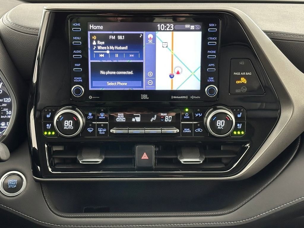 Used 2020 Toyota Highlander Limited AWD/4WD image 25