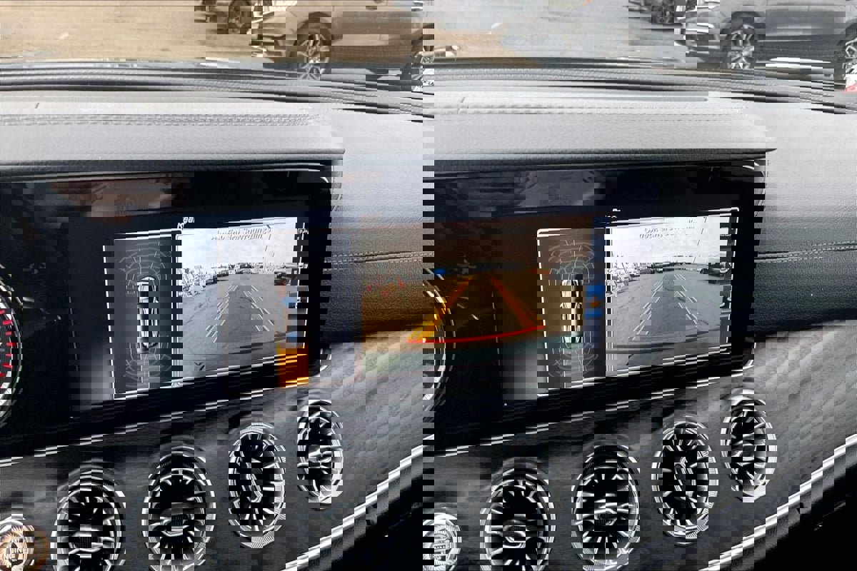 Used 2018 Mercedes-Benz E 400 Coupe w/ Premium 1 Package image 18