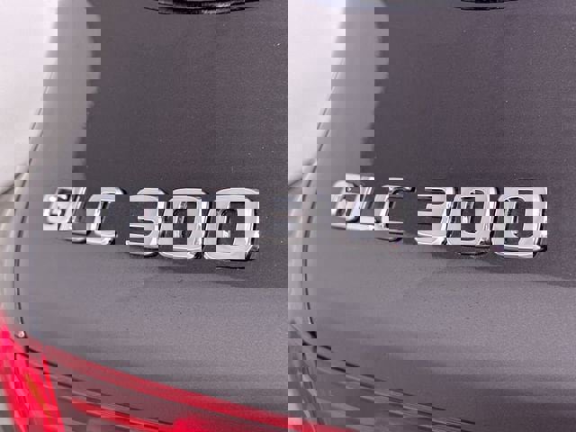 Used 2021 Mercedes-Benz GLC 300 image 33