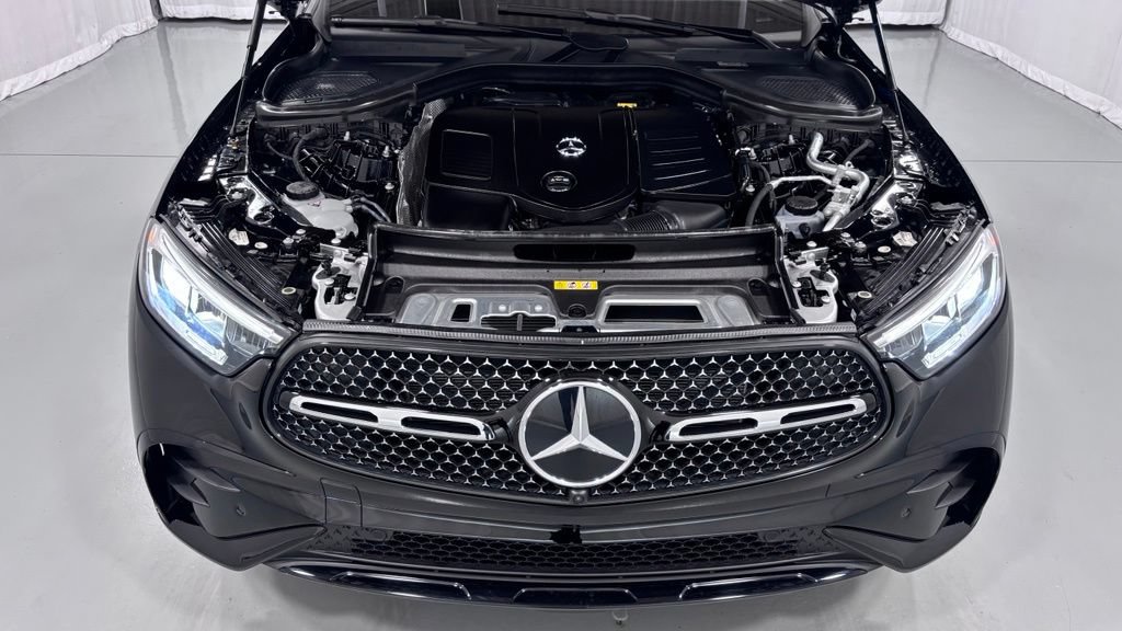 Certified 2025 Mercedes-Benz GLC 300 4MATIC image 29