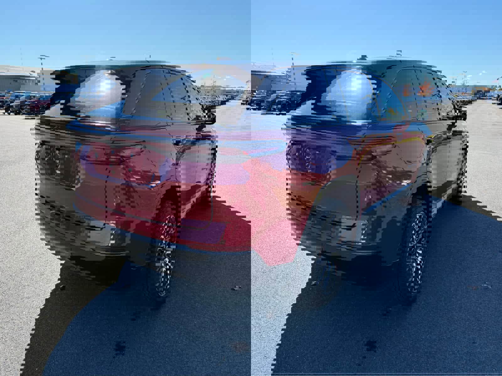 Used 2025 Jeep Wagoneer S Limited image 10