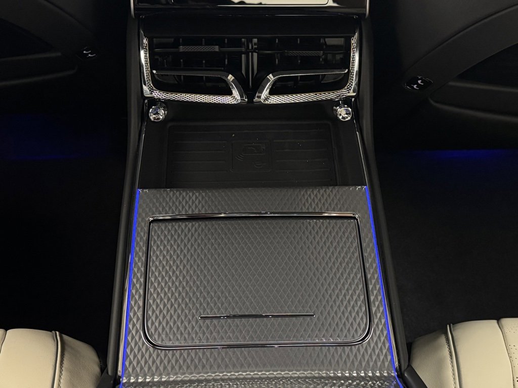 New 2026 Bentley Flying Spur Plug-In Hybrid image 22