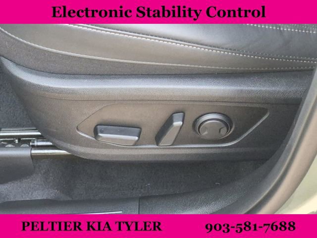 Certified 2025 Kia Sorento X-Line EX image 25