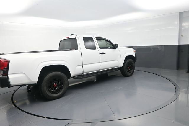 Used 2022 Toyota Tacoma SR RWD image 19