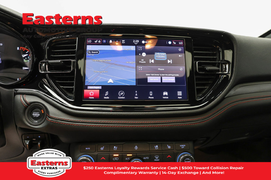 Used 2024 Dodge Durango GT AWD/4WD image 13