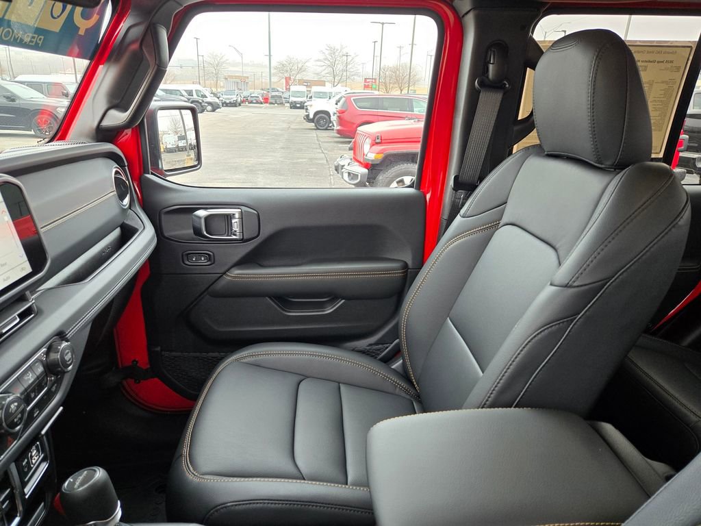 Used 2025 Jeep Gladiator High Tide image 27