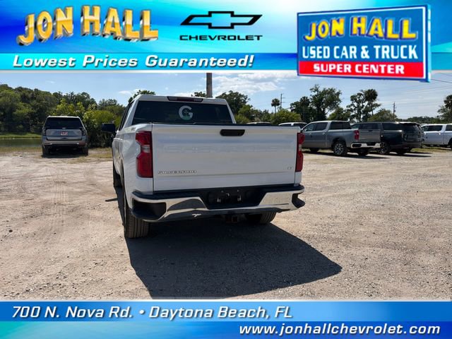 Used 2023 Chevrolet Silverado 1500 LT AWD/4WD image 10