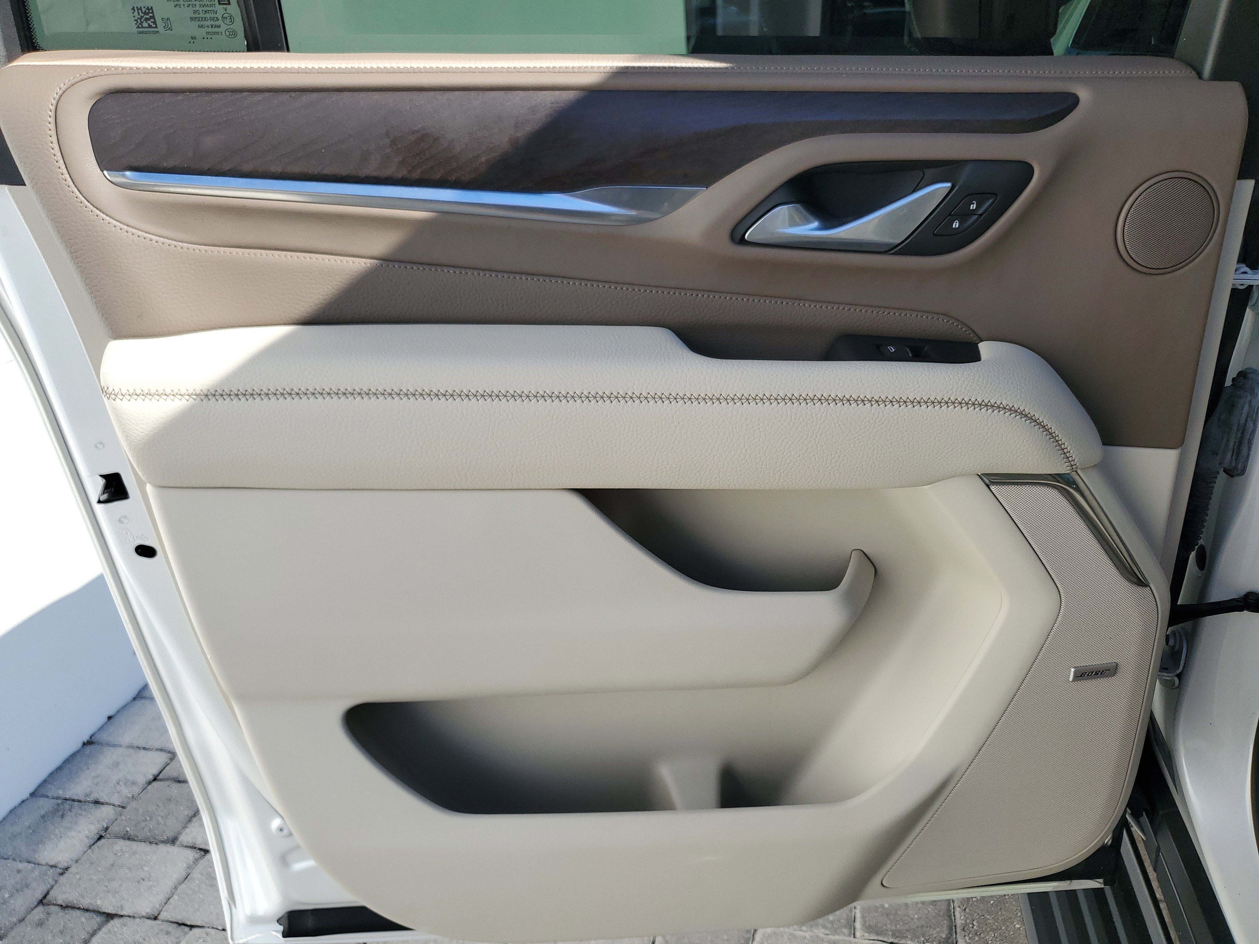 Certified 2022 GMC Yukon XL Denali image 11
