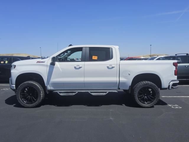 Used 2021 Chevrolet Silverado 1500 RST AWD/4WD image 3