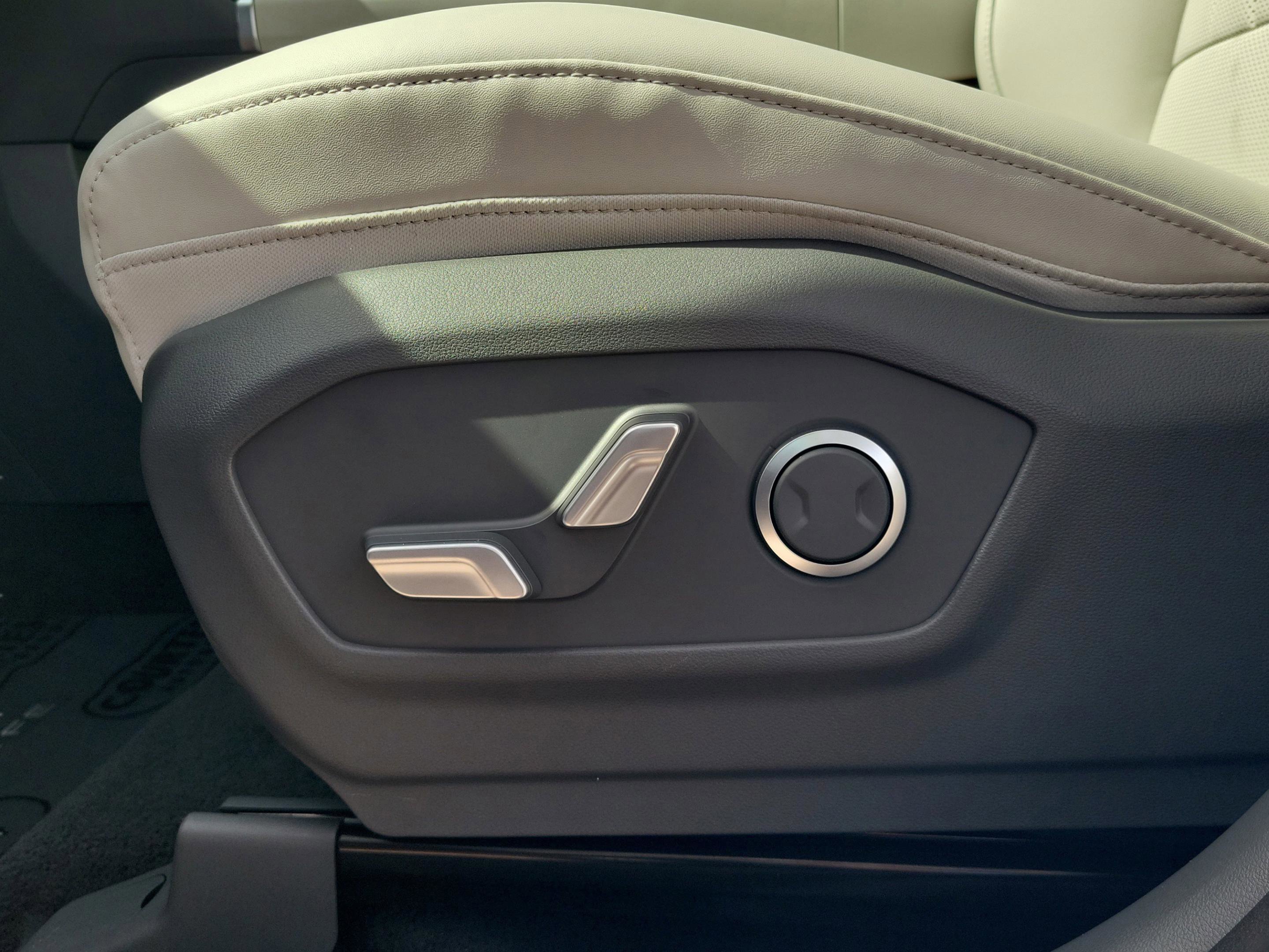 New 2026 Hyundai Santa Fe SEL image 22