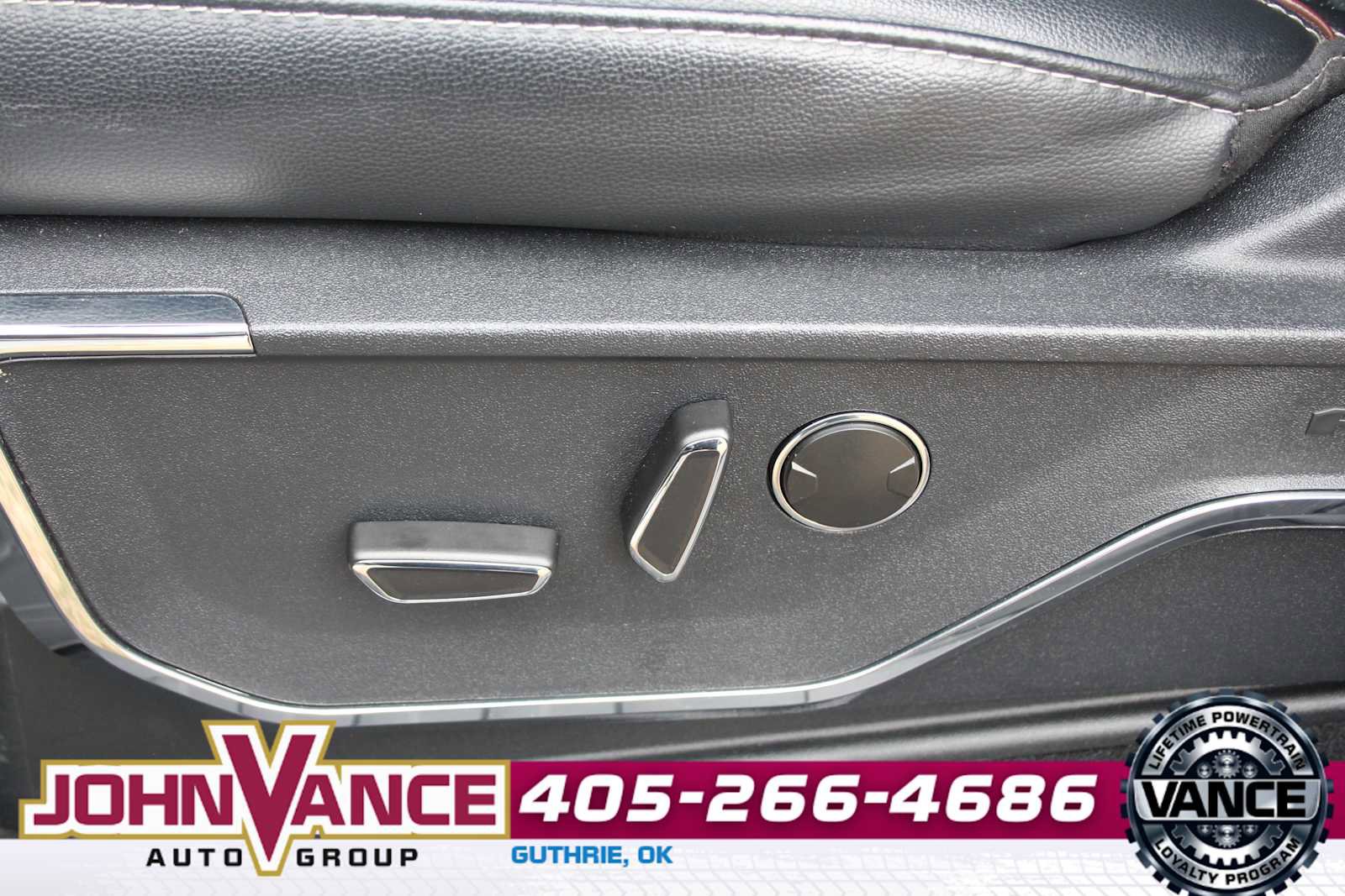 Used 2023 Ford F150 Lariat w/ Equipment Group 502A High image 27