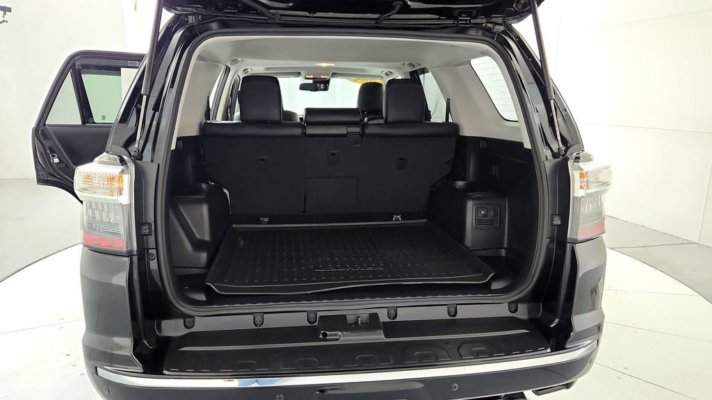 Certified 2024 Toyota 4Runner Limited AWD/4WD image 19
