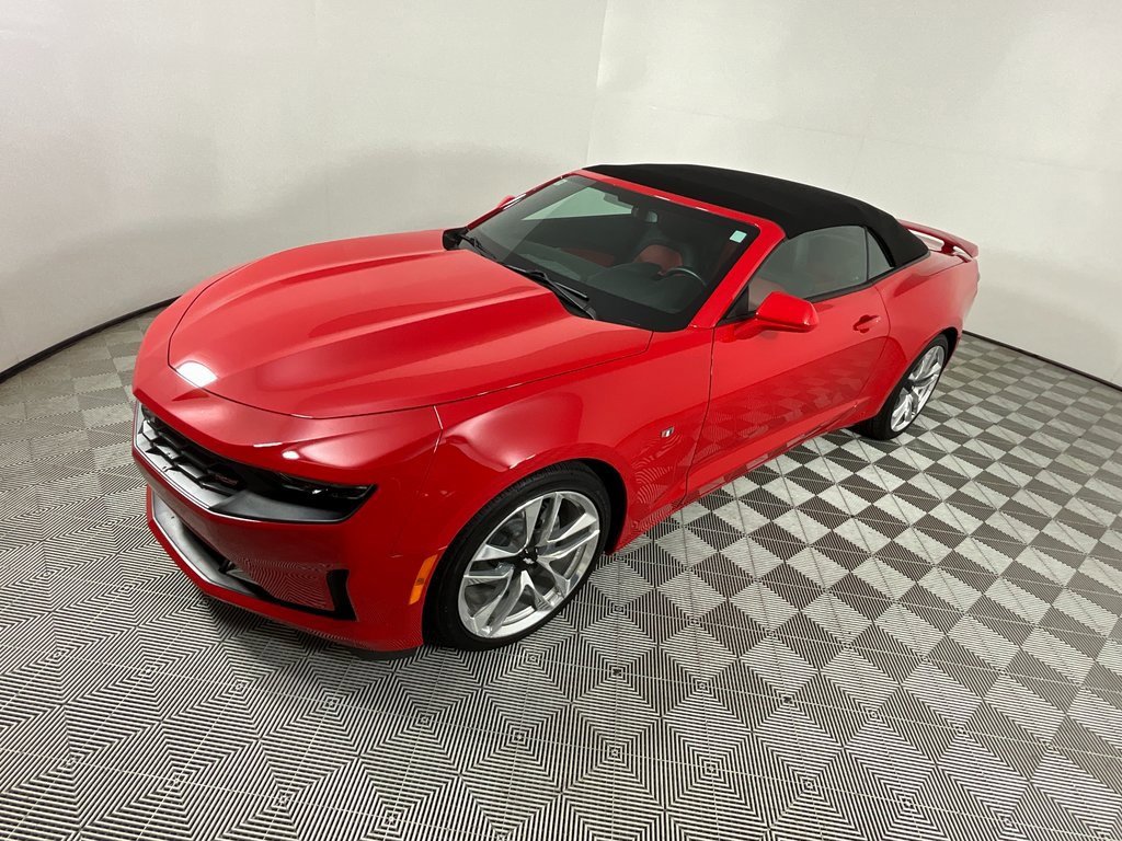 Used 2022 Chevrolet Camaro LT w/ RS Package image 2