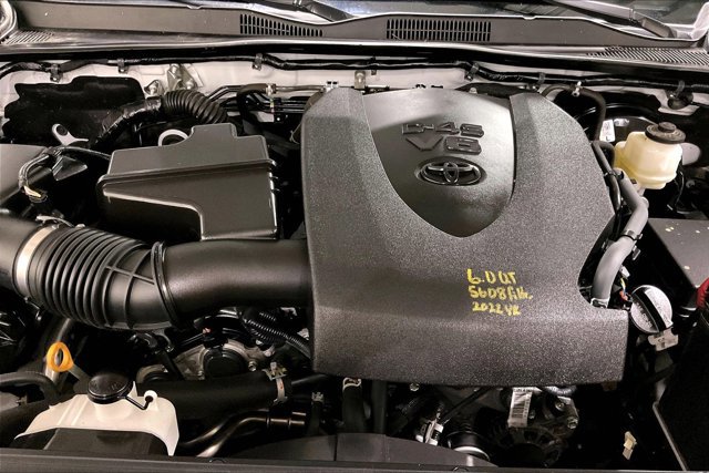Certified 2022 Toyota Tacoma TRD Sport w/ Technology Package image 11