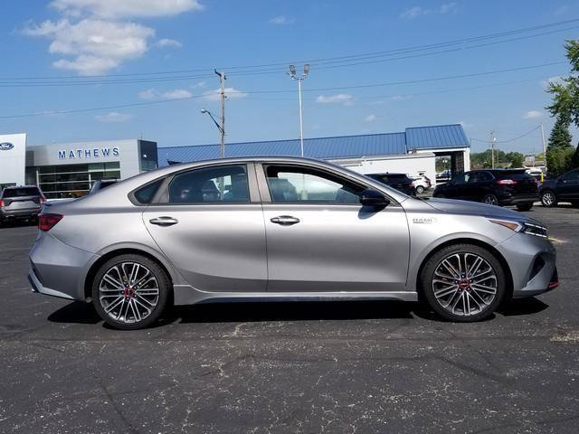 Used 2023 Kia Forte GT FWD image 4