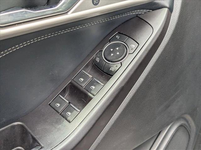 Used 2020 Ford Explorer Limited RWD image 13