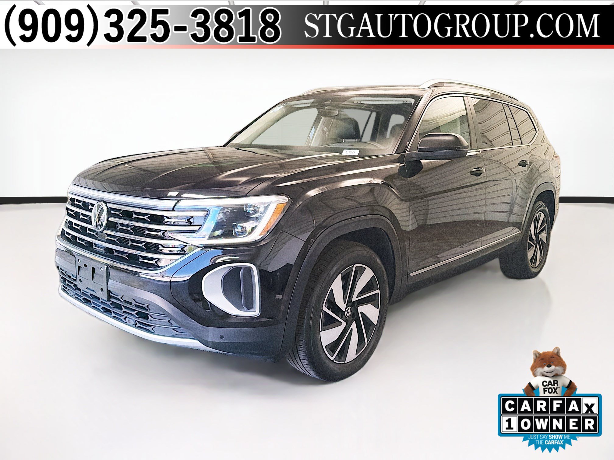 Used 2025 Volkswagen Atlas SEL AWD/4WD image 1