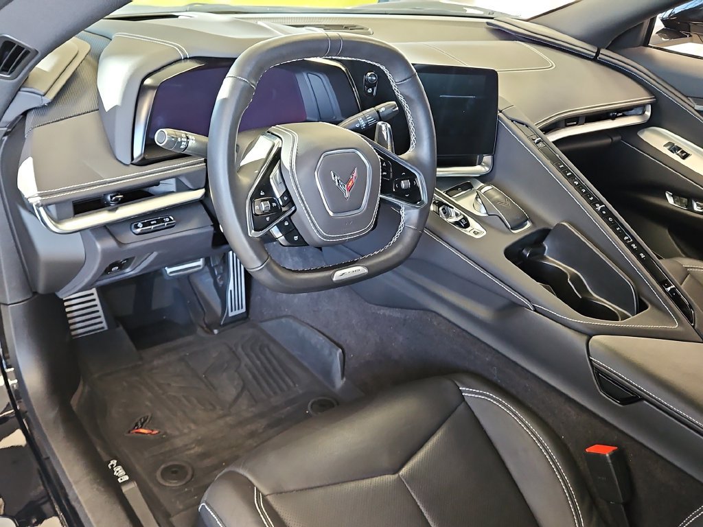 Used 2025 Chevrolet Corvette Z06 RWD image 28