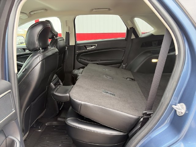 Used 2019 Ford Edge SEL w/ Equipment Group 201A AWD/4WD image 42