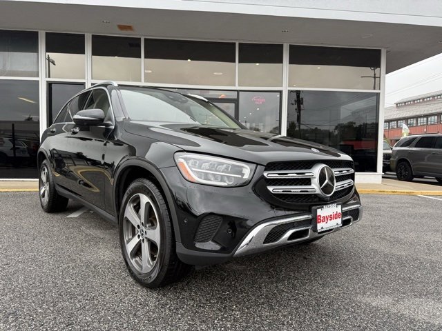 Used 2022 Mercedes-Benz GLC 300 4MATIC image 2