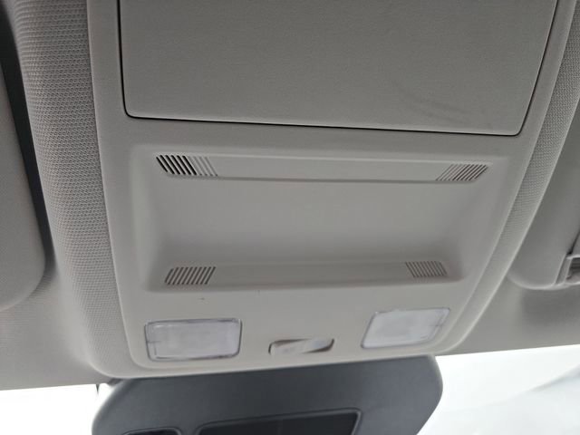 Used 2022 Ford Escape SE image 43