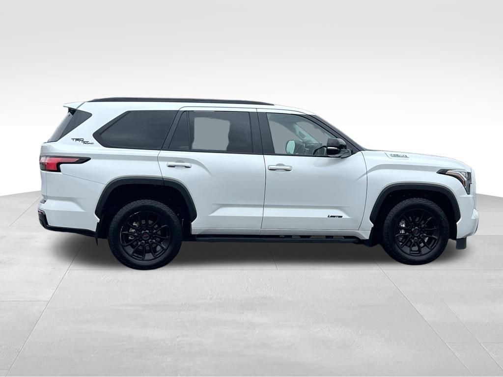 Used 2024 Toyota Sequoia Limited image 3