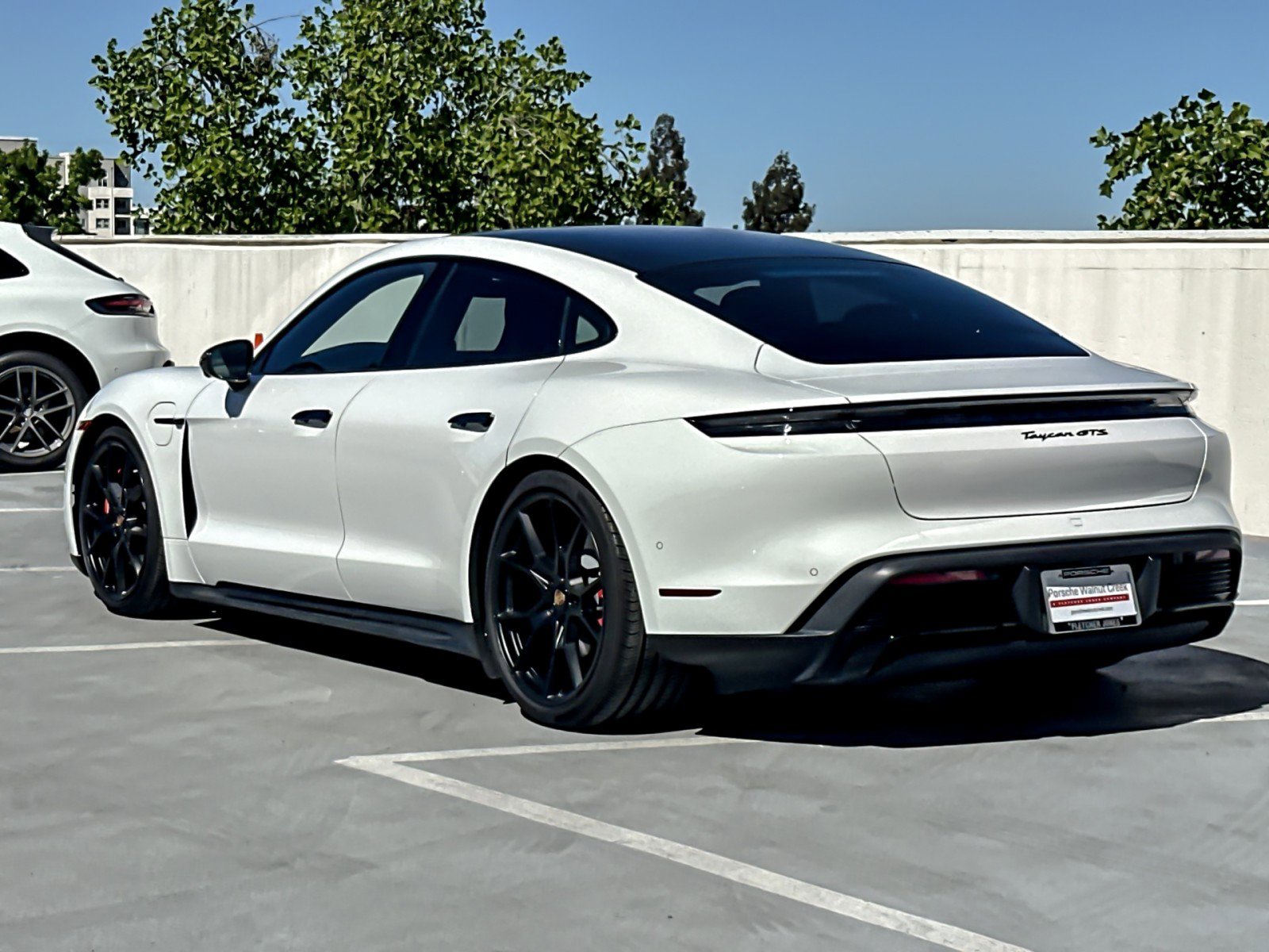 Certified 2023 Porsche Taycan GTS image 3