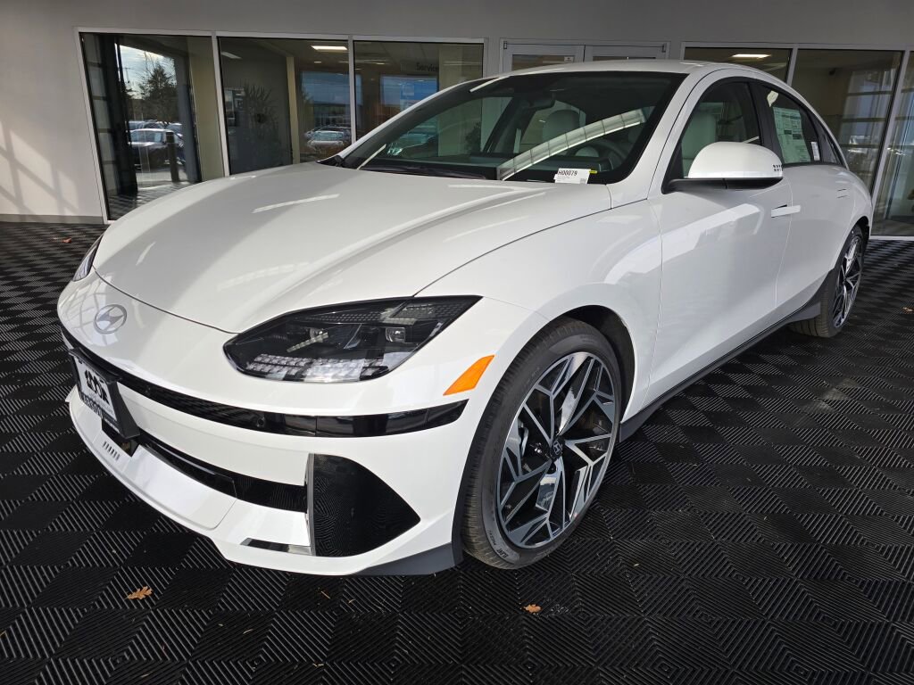 New 2025 Hyundai Ioniq 6 SEL image 8