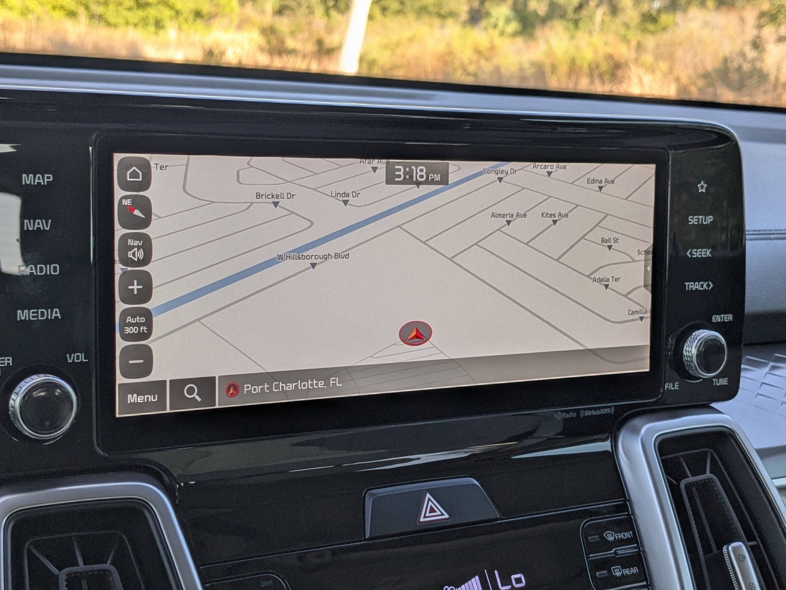 Used 2023 Kia Sorento S image 25