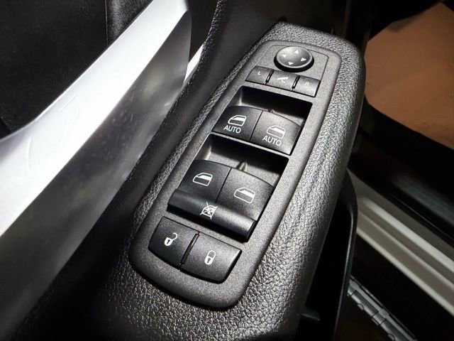 Used 2023 RAM 1500 Big Horn image 15