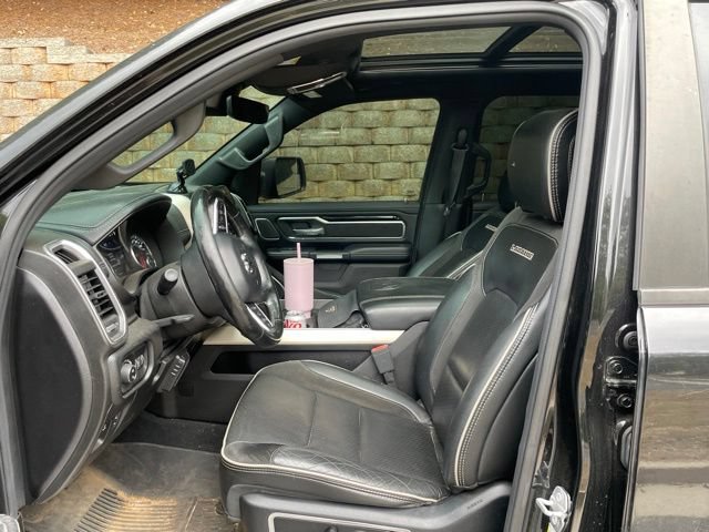 Used 2019 RAM 1500 Laramie RWD image 11