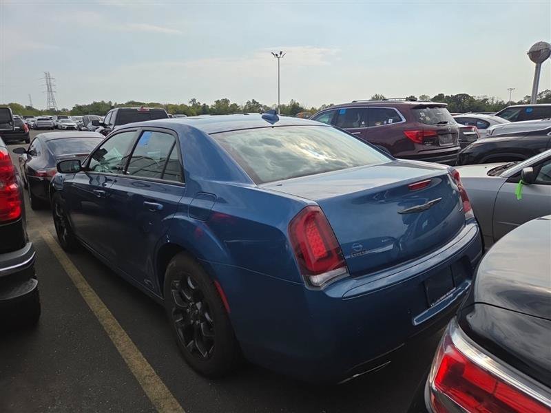 Used 2021 Chrysler 300 Touring L w/ Popular Equipment Group AWD/4WD image 10