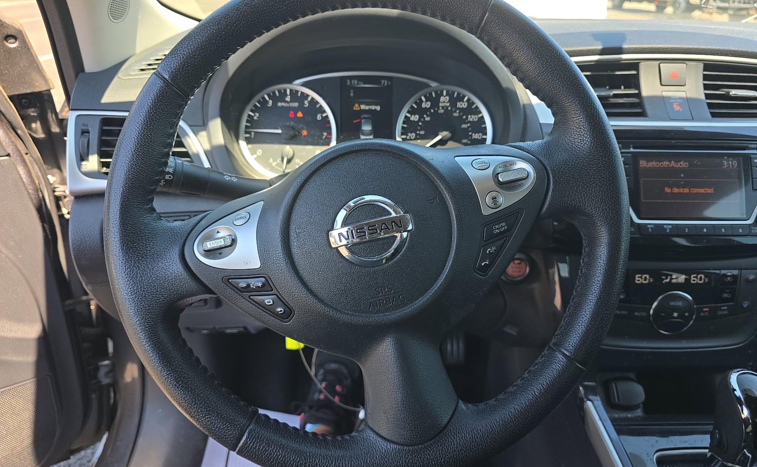 Used 2018 Nissan Sentra SR w/ SR Midnight Edition Package FWD image 6