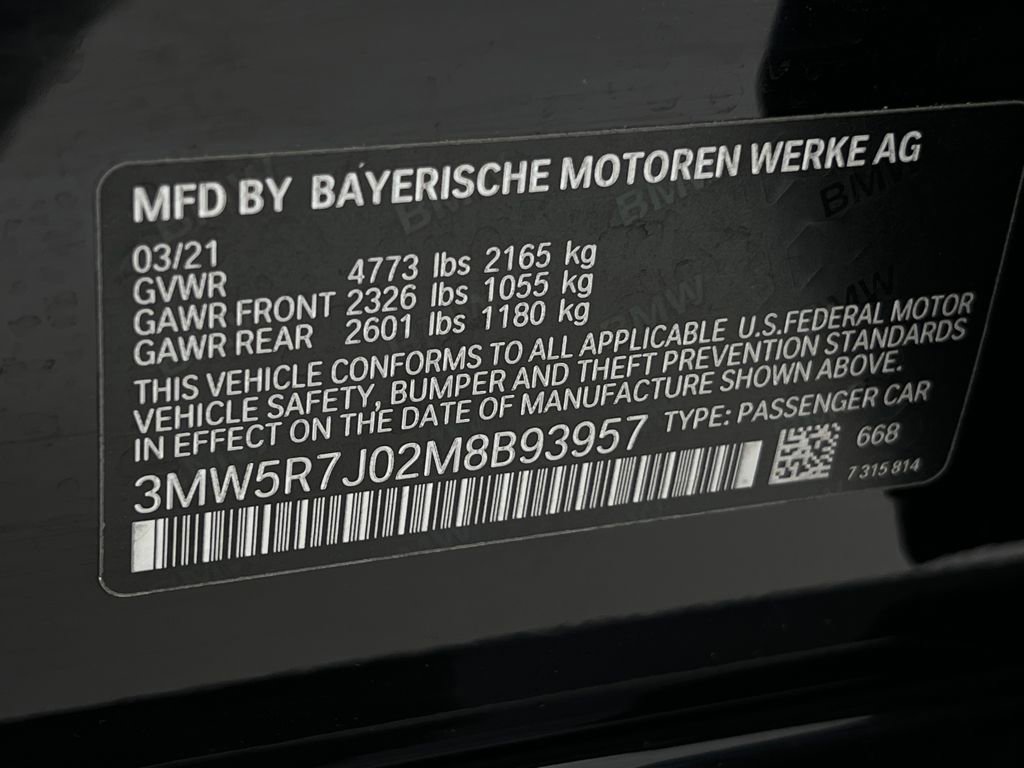 Used 2021 BMW 330i xDrive Sedan w/ Driving Assistance Package image 24